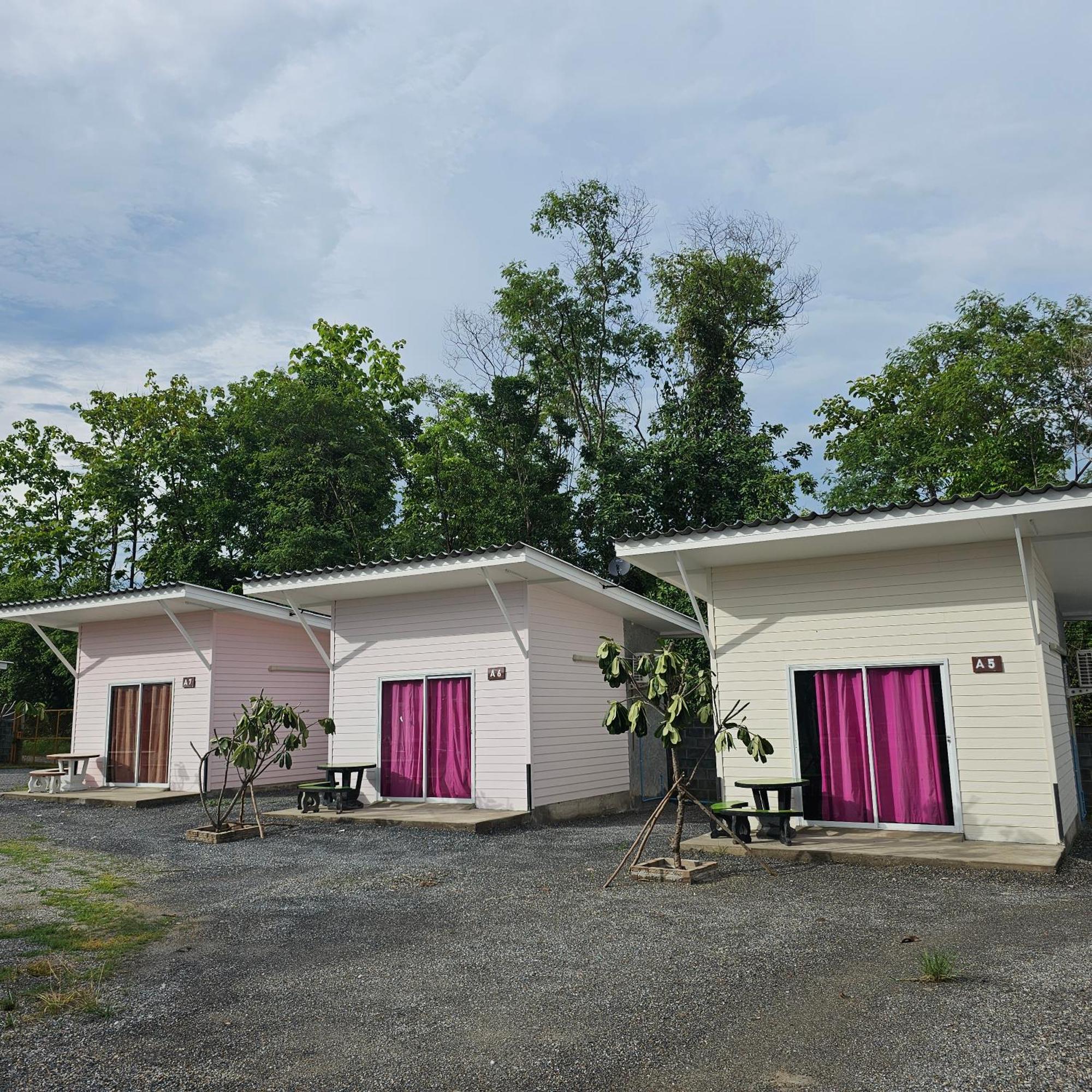 Bansuan Inthanon Resort -Classic House Chom Thong Luaran gambar