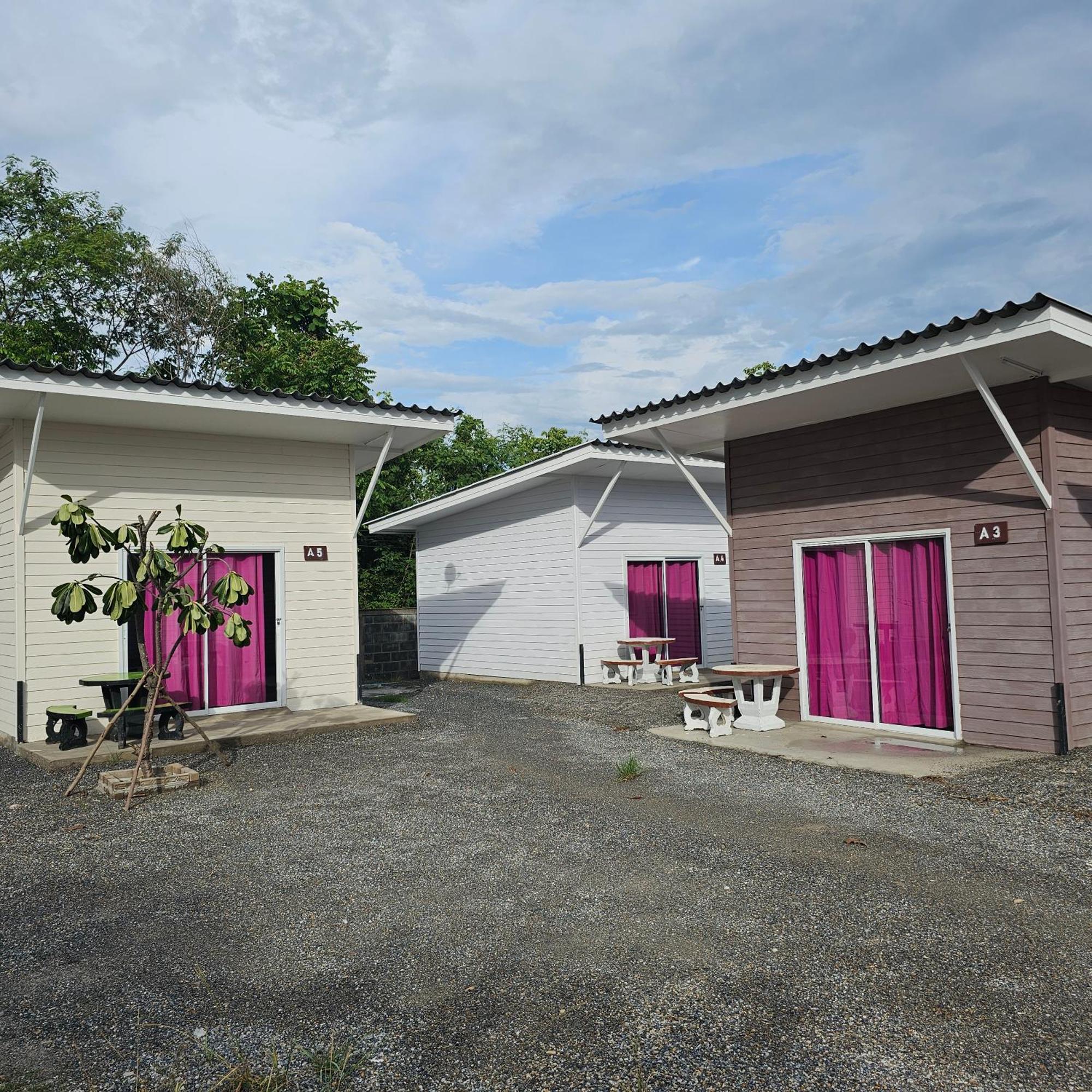 Bansuan Inthanon Resort -Classic House Chom Thong Luaran gambar